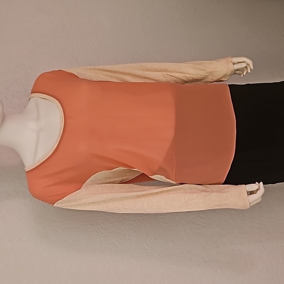 3/$30 VTG UMGEE Blush Sheer Chiffon Long Sleeve High-Low Tunic Blouse FLAWED - Picture 2 of 7